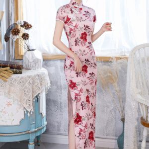 Cheongsam Longue Rose Fendue Avec Motifs Floraux Rouges – Meixiu