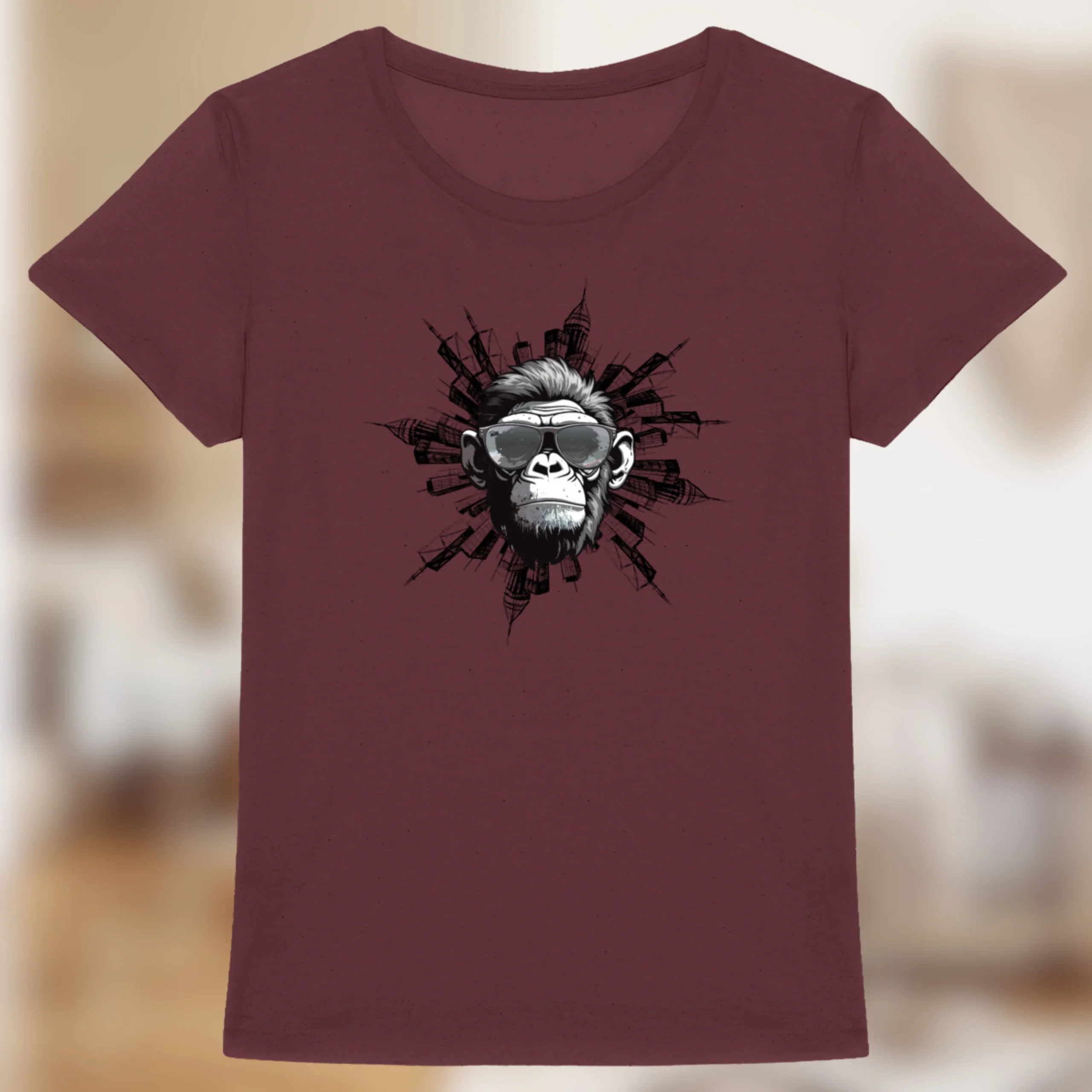 T-shirt “Kong” – L'attitude urbaine au féminin🦍👑 – Image 6