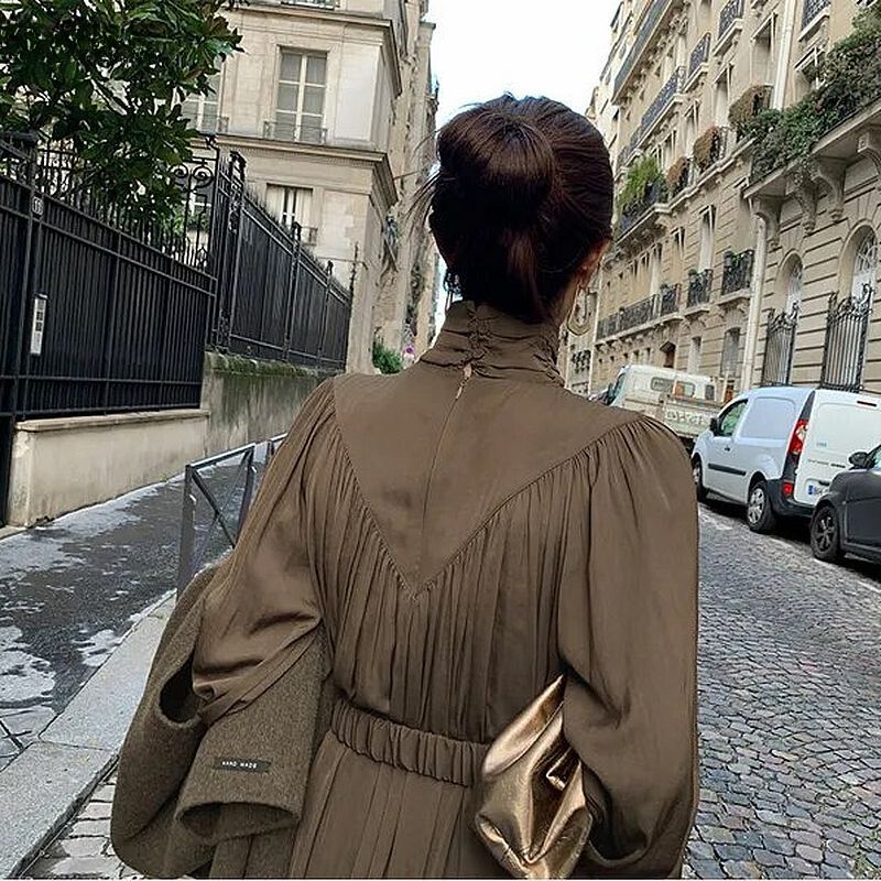 Longue Robe Trapèze Manches Longues et Col Roulé – Image 4