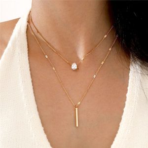 Multiple Colliers Fantaisie Dorés à Pendentifs