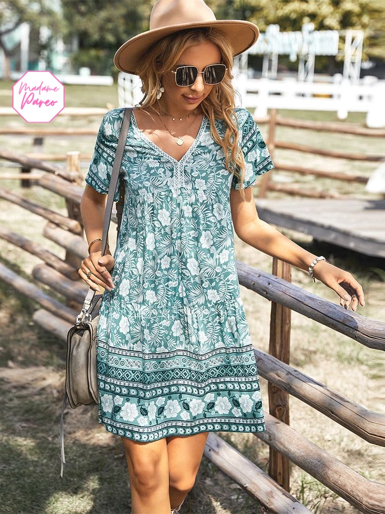 Robe Bohème Courte et Légère à Col en V