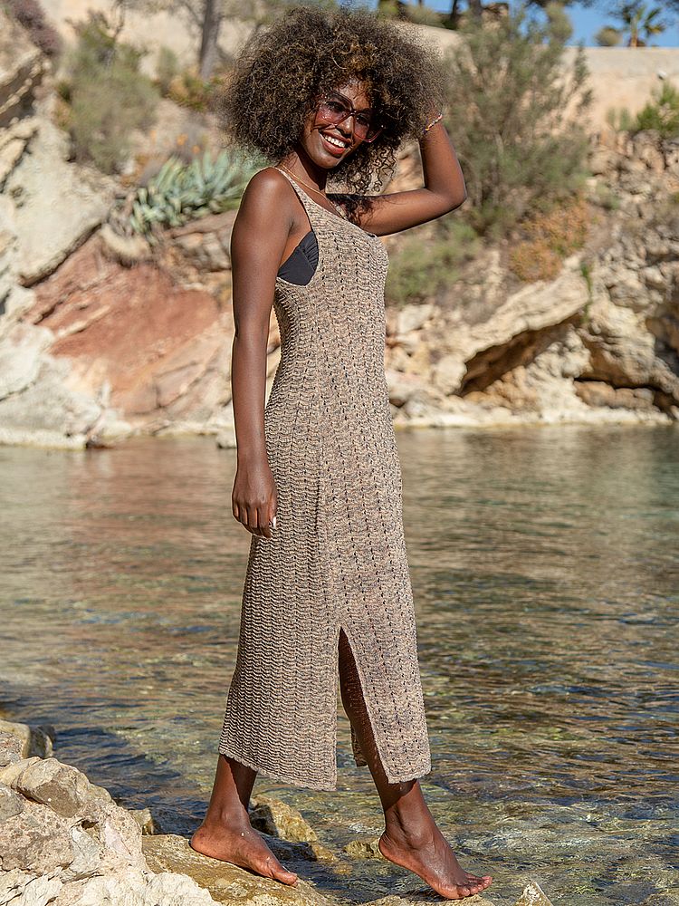 Robe Crochet d’Eté Brillante à Bretelles – Image 5