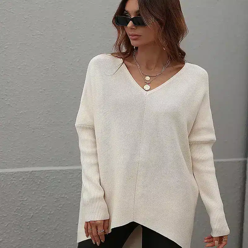 Robe Pull à Manches Chauve-Souris et Col V – Image 3