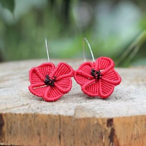 Boucles d&rsquo;oreilles FLORA – Des fleurs à vos oreilles