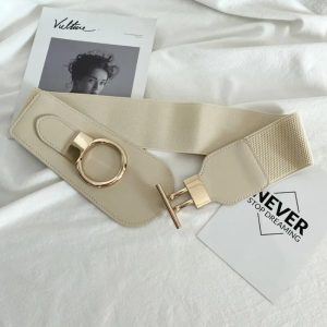 Ceinture beige élastique large avec fermeture par anneau