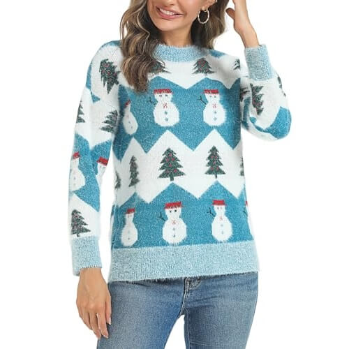 Winter Wonderland – Pull femme bleu aux motifs renne et bonhomme de neige – Pull de Noël moche et festif – Image 2
